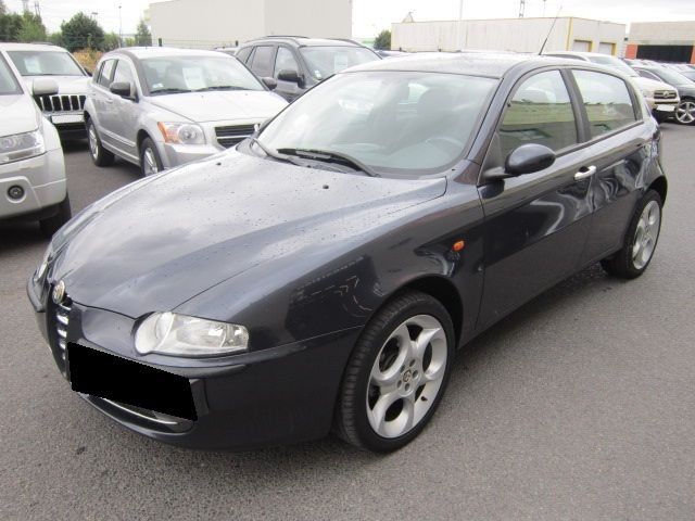 ALFA 147 Ph I - 5 portes 2000-2004